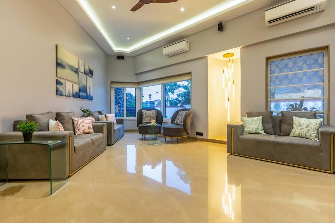 The Grey Medley By Stayvista With Mediterranean Interiors, Swimming Pool, Jacuzzi, Projector & A Lush Lawn With Gazebo Лонавала Екстериор снимка