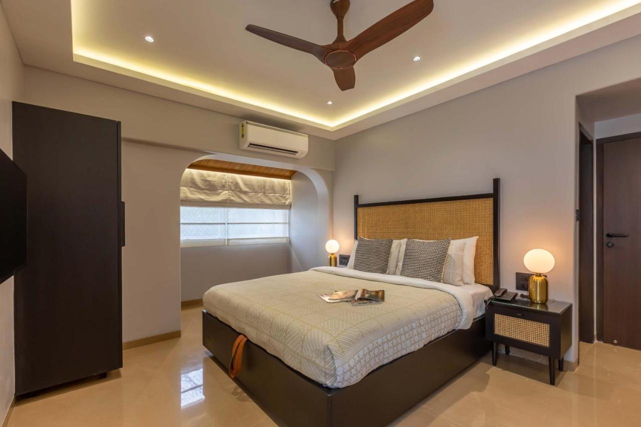 The Grey Medley By Stayvista With Mediterranean Interiors, Swimming Pool, Jacuzzi, Projector & A Lush Lawn With Gazebo Лонавала Екстериор снимка