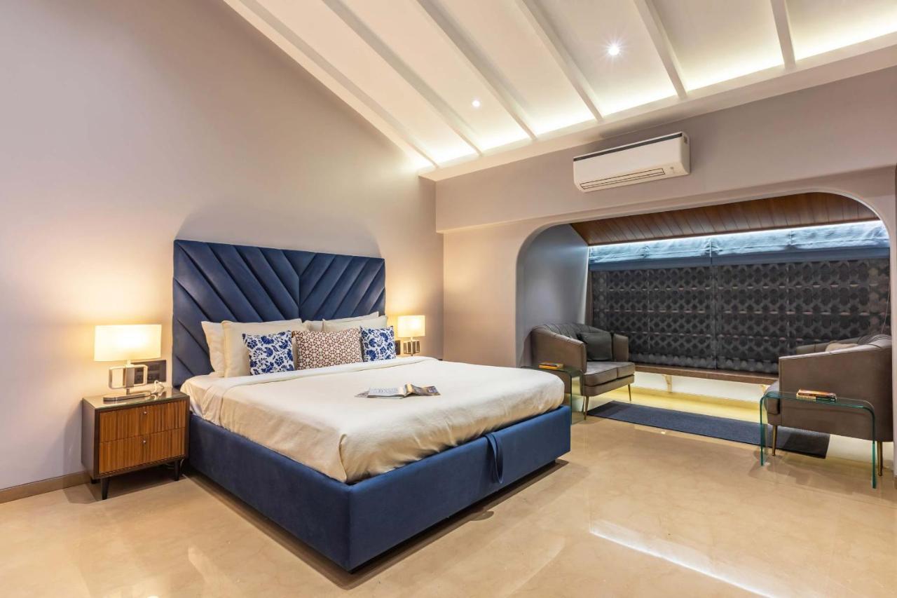 The Grey Medley By Stayvista With Mediterranean Interiors, Swimming Pool, Jacuzzi, Projector & A Lush Lawn With Gazebo Лонавала Екстериор снимка